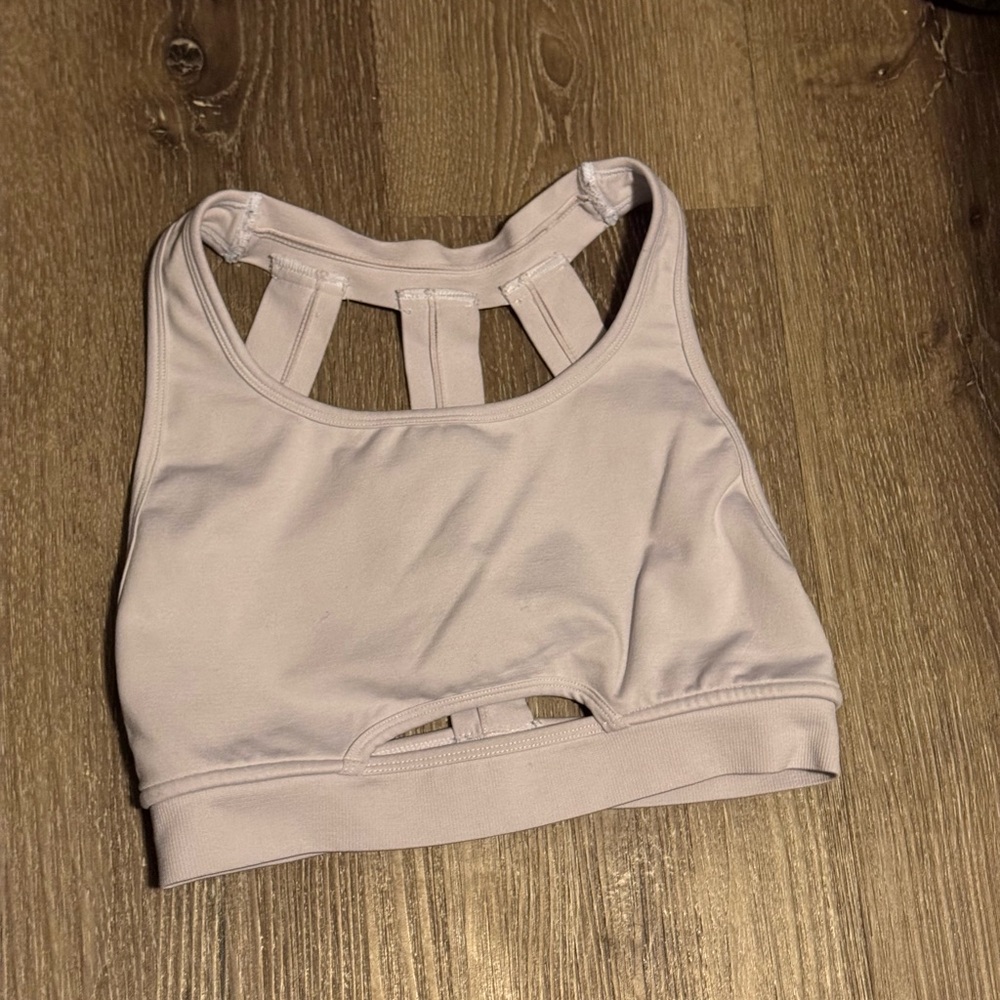 Alphalete tri sports bra
